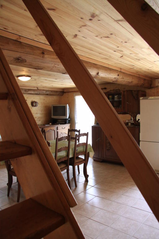 Gite Chez Coste Gilles Saint-Privat-du-Dragon Exterior photo