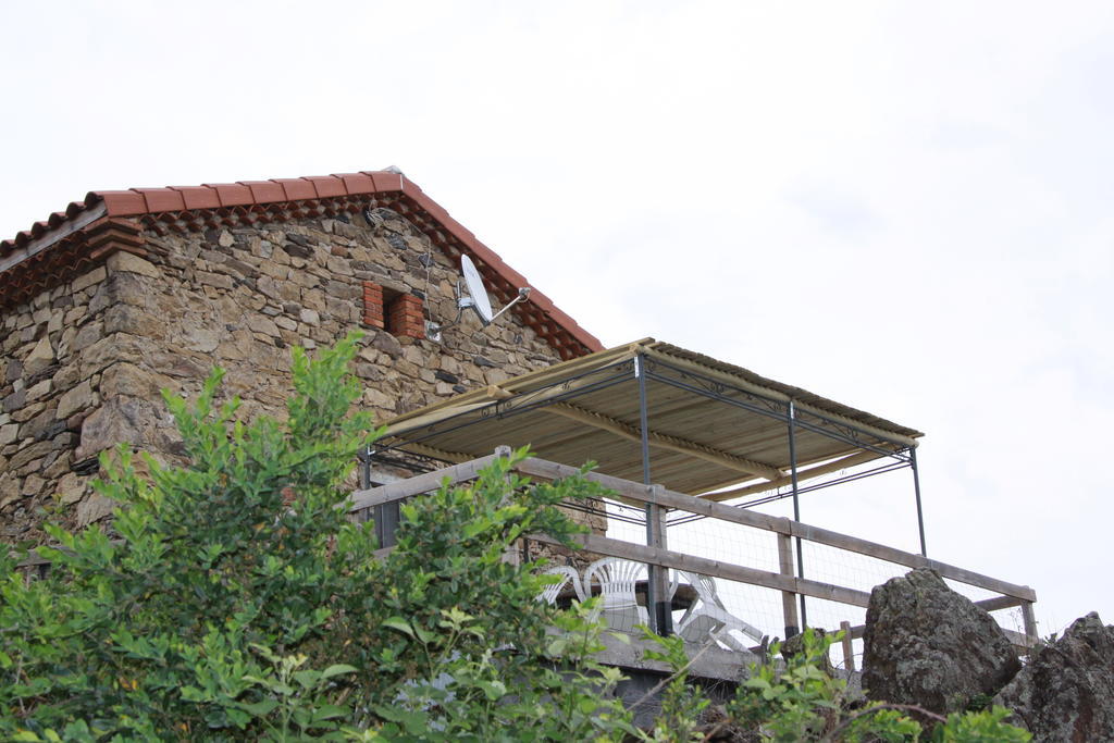 Gite Chez Coste Gilles Saint-Privat-du-Dragon Exterior photo